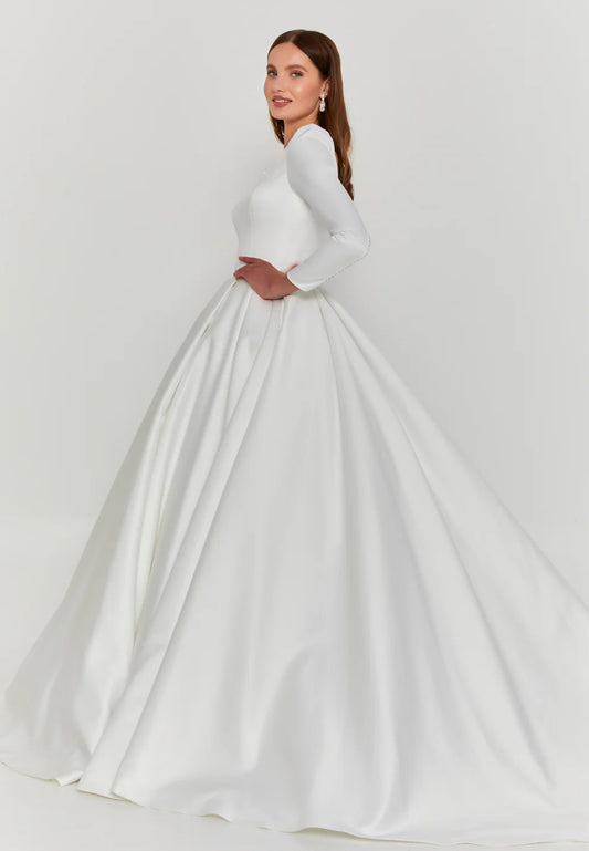 Long Sleeve Maxi Polyester Regular Wedding Dress