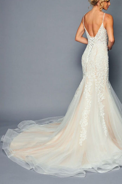 SPAGETTI STRAPS V-NECKLINE MERMAID COURT TRAIN WEDDING DRESS