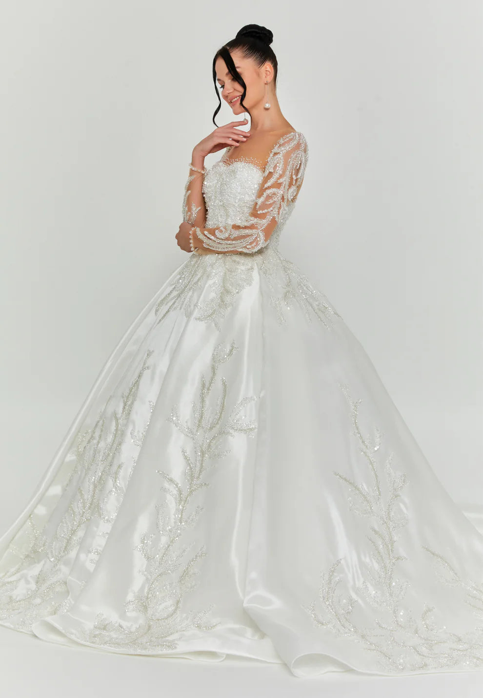 Long Sleeve Maxi Polyester Regular Wedding Dress